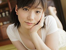 Ami Ichinose (一ノ瀬亜美:パイパン)