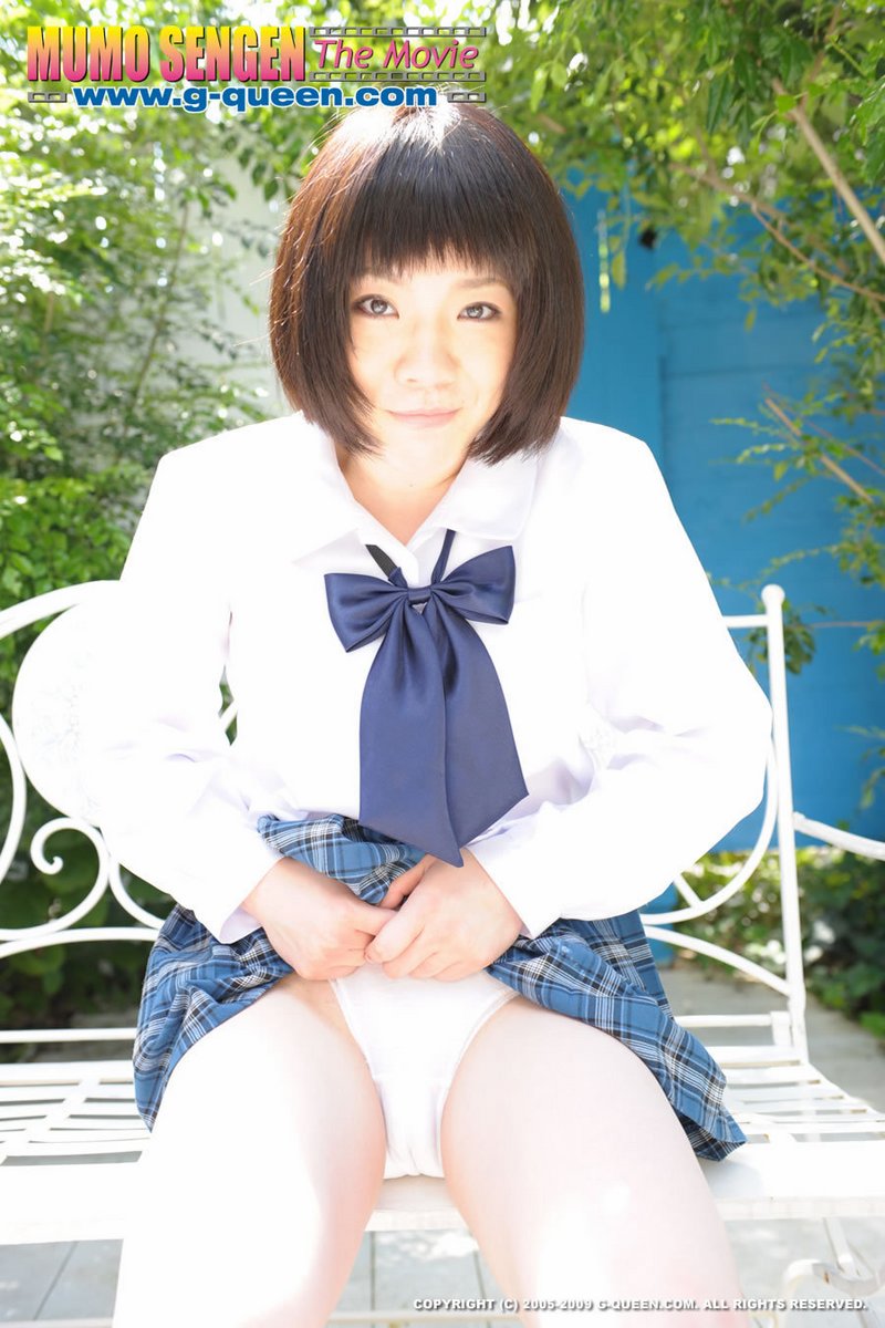 NAKED Osaka69.com 女子高生 " Japanese Schoolgirl Kaori Asou Naked Outside (麻生香織:パイパン女子高生無修正画) Gallery 2.